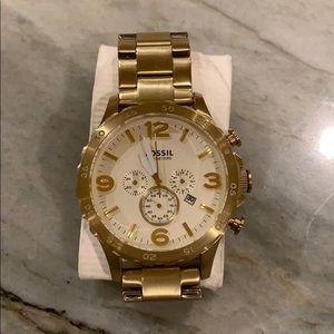 Brand new men’s fossil oversized gold watch